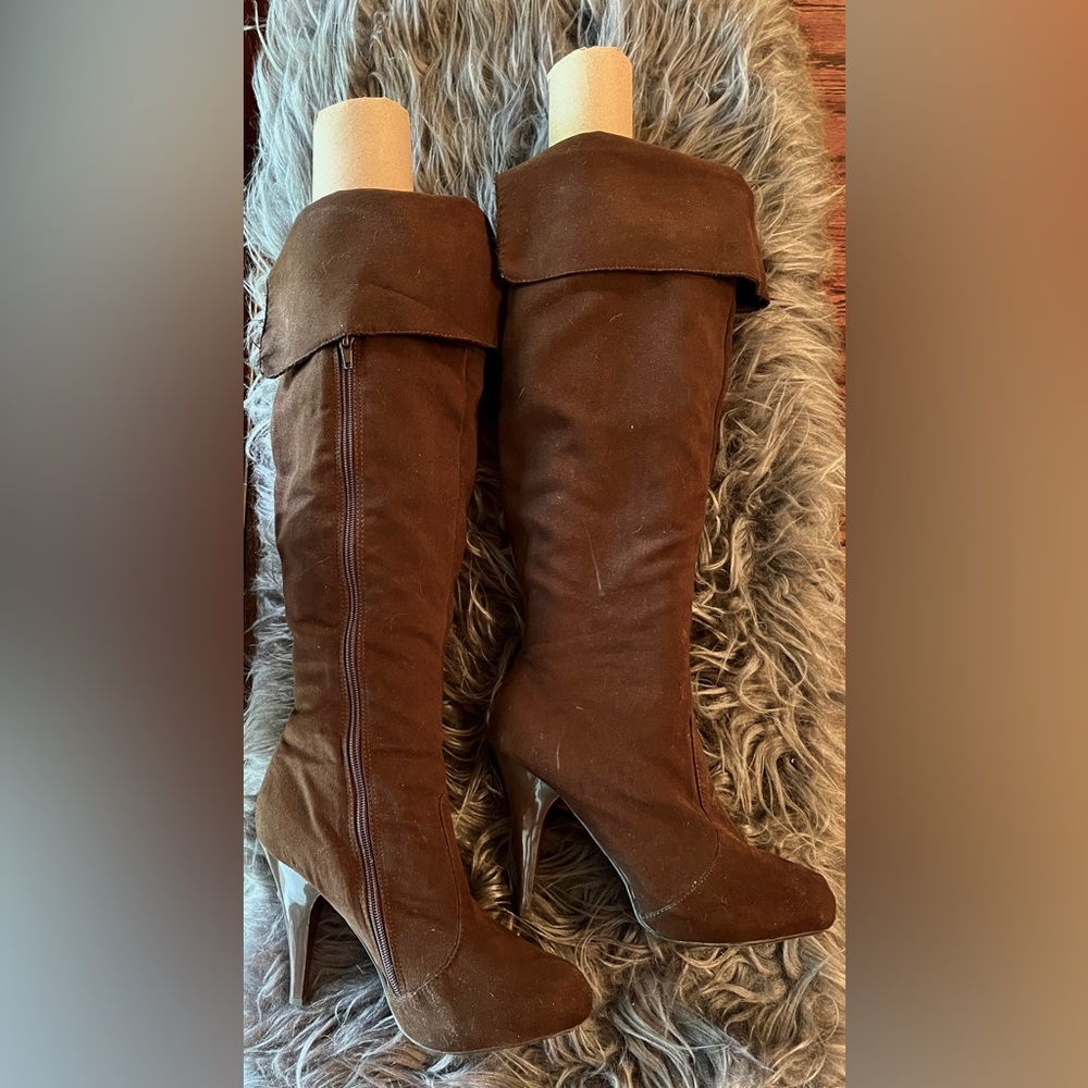 Suede Knee High Heeled Boots
